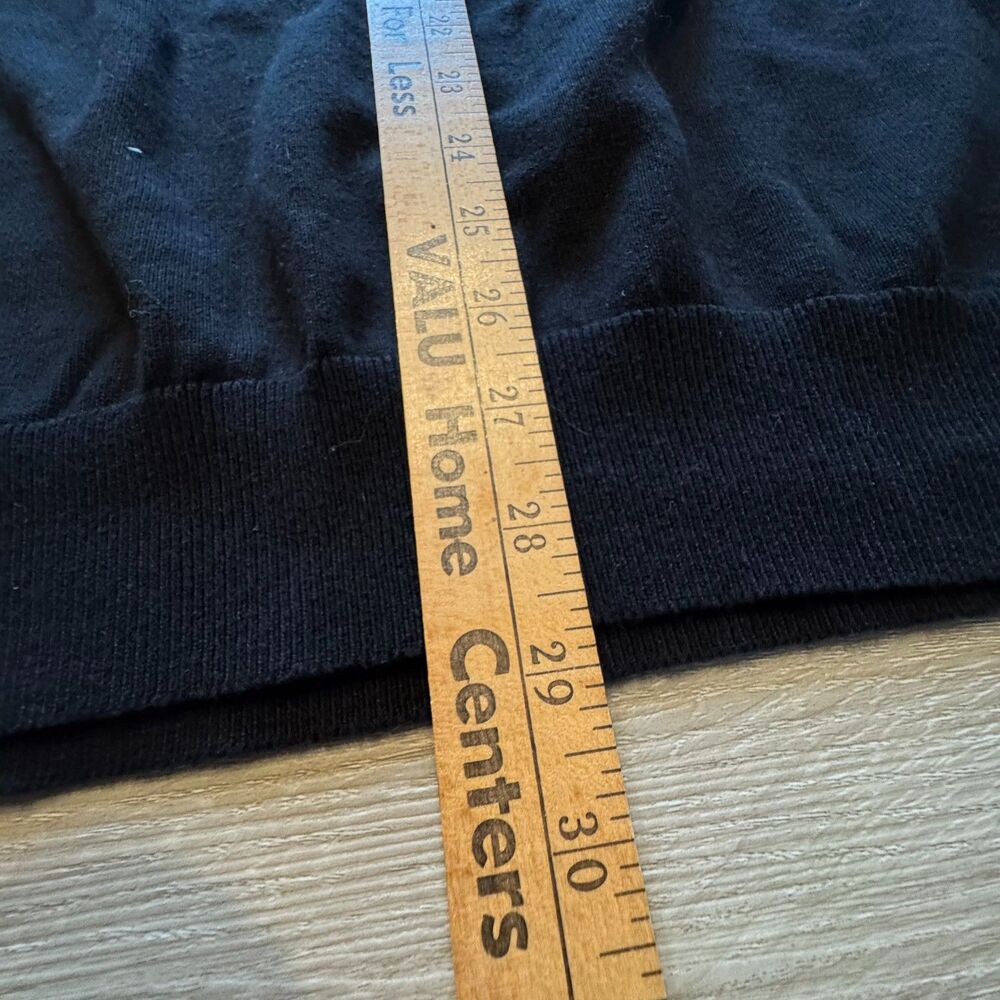 Izod V-Neck Sweater Vest - Picture 5 of 5